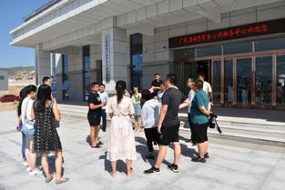 返鄉(xiāng)大學生創(chuàng)業(yè)青年赴山西廣靈電子商務(wù)公共服務(wù)中心參觀學習，探索電商新機遇